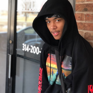 被手指玩弄到高潮视频
